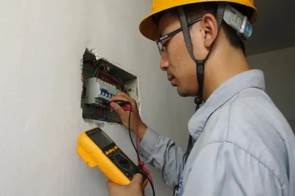 乐鱼页面在线登录家装课堂 | 收房之前不注意，新家变成水帘洞！