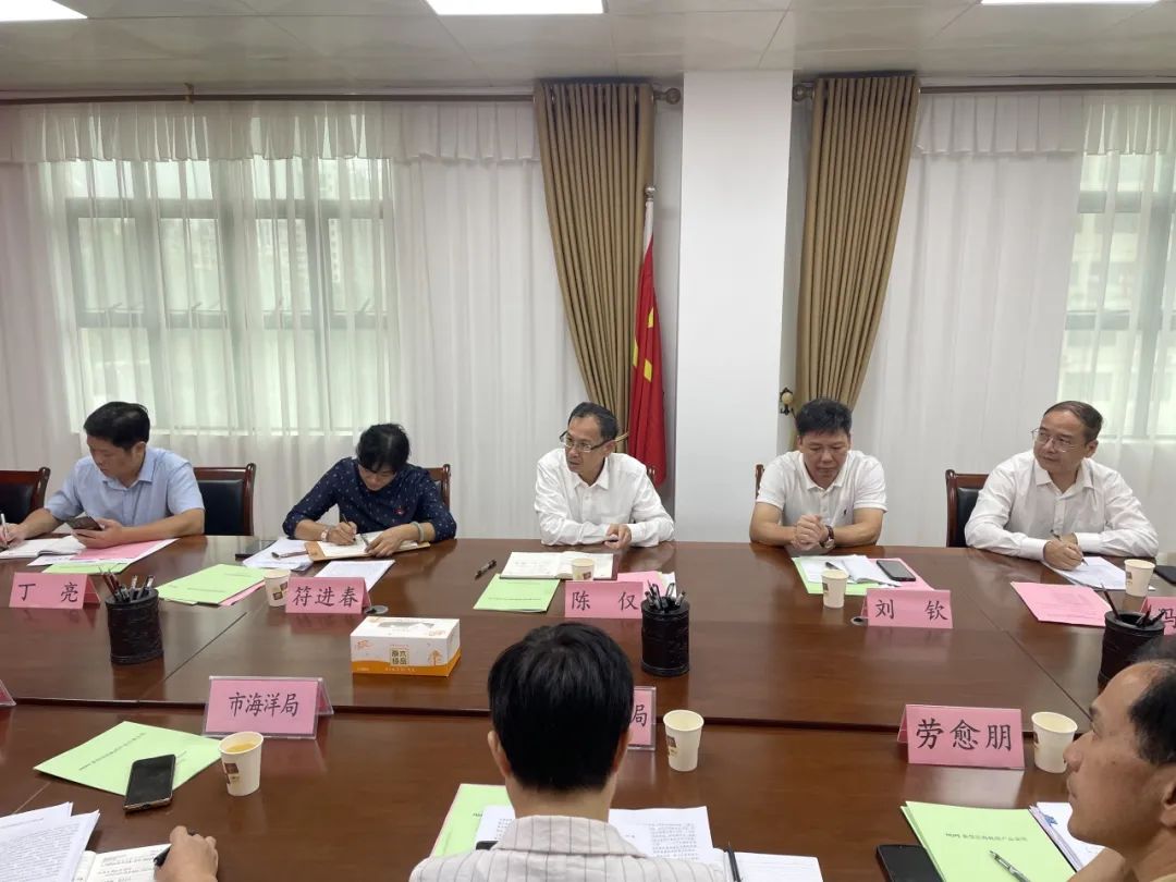 乐鱼页面在线登录资讯 | 钦州市人大代表督查蚝排改造，乐鱼页面在线登录蚝排获人大代表认可！