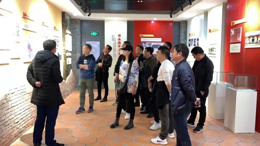 1648635110132197.jpg 4.jpg