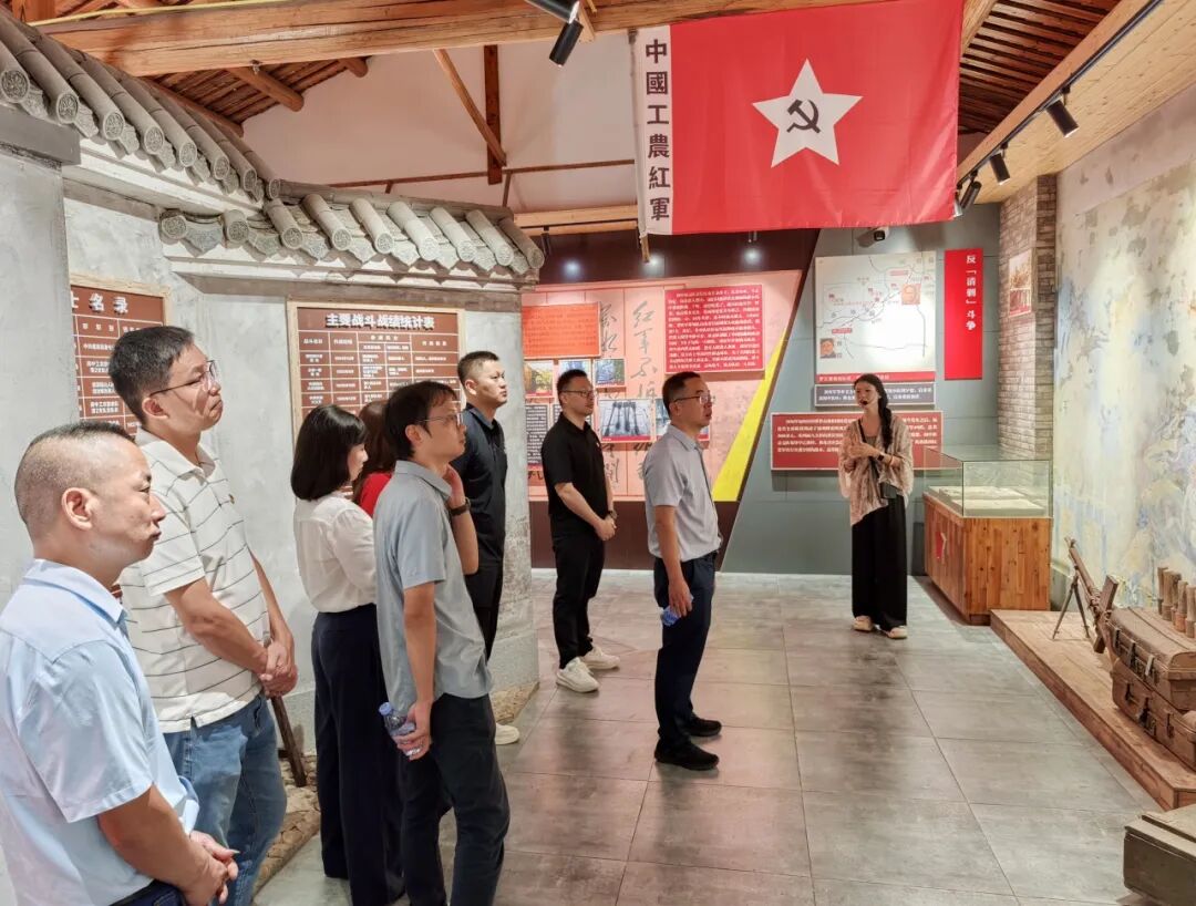 1760429785238223.jpg 6.jpg