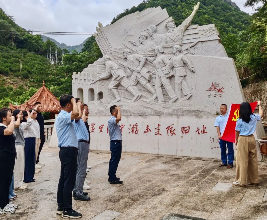 1760429804585146.jpg 7.jpg