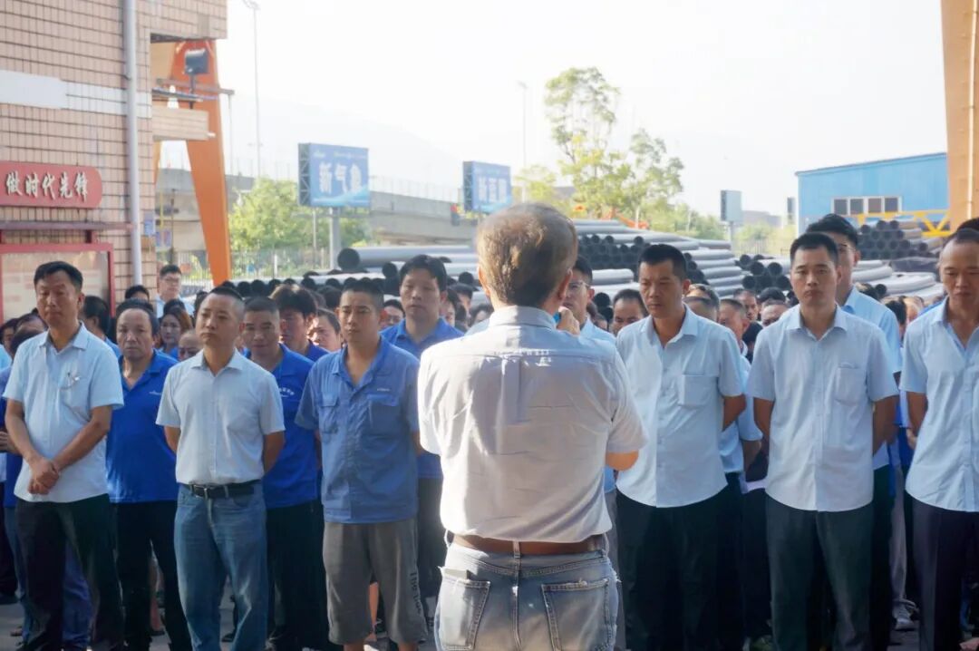 1760430443107579.jpg 2.jpg